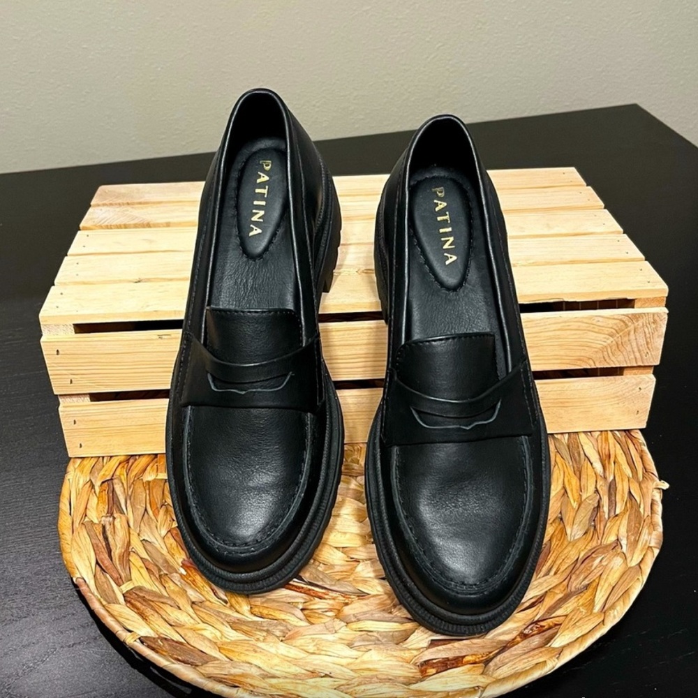 Portland Leather Loafers- size 7